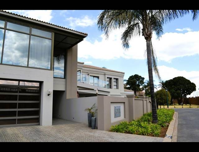 5 BEDROOM HOUSE FOR SALE IN BEYERS PARK